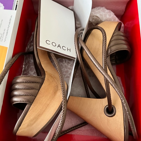 Coach platform sandals 8.5 - Picture 2 of 8